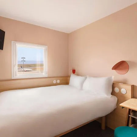 Greet Aeroport Promenade Des Hotell 2*