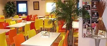 Hotell Greet Aeroport Promenade Des