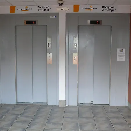 Hotell Greet Aeroport Promenade Des Nice