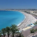 Greet Aeroport Promenade Des