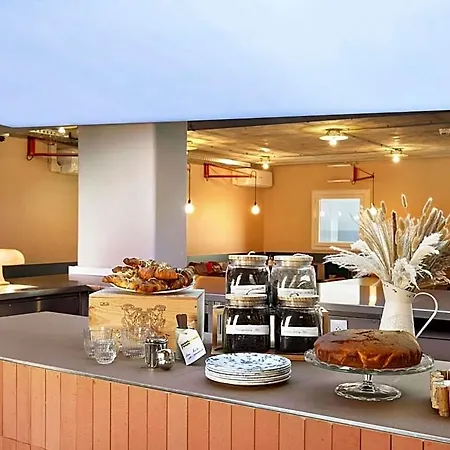 Hotel Greet Aeroport Promenade Des