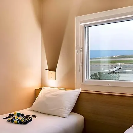 Greet Aeroport Promenade Des Hotel Nice