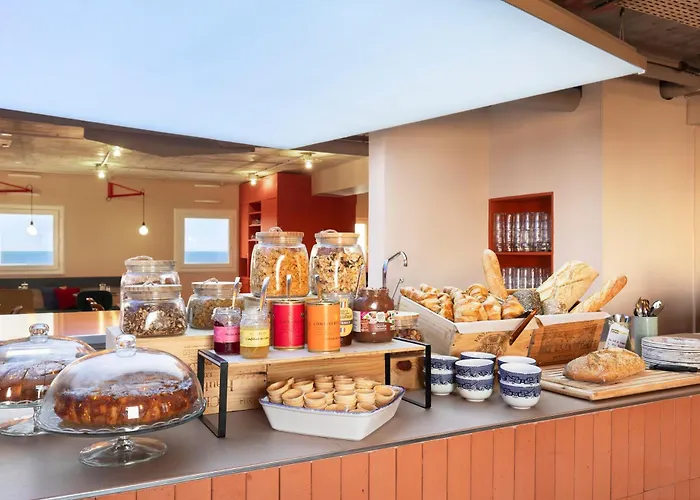 Hotell Greet Aeroport Promenade Des