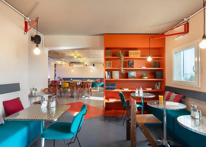 Hotell Greet Aeroport Promenade Des Nice