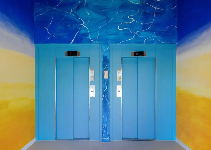 Hotell Greet Aeroport Promenade Des Nice