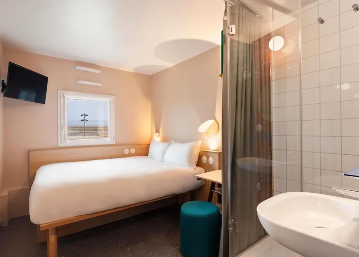 Greet Aeroport Promenade Des 2*