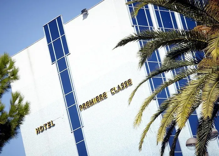 Greet Aeroport Promenade Des Hotell 2*