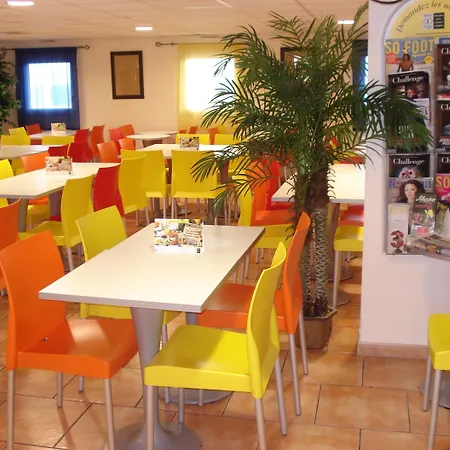 Hotel Greet Aeroport Promenade Des Nice