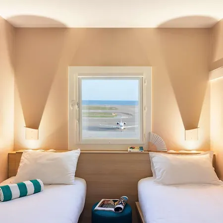 Hotel Greet Aeroport Promenade Des Nice